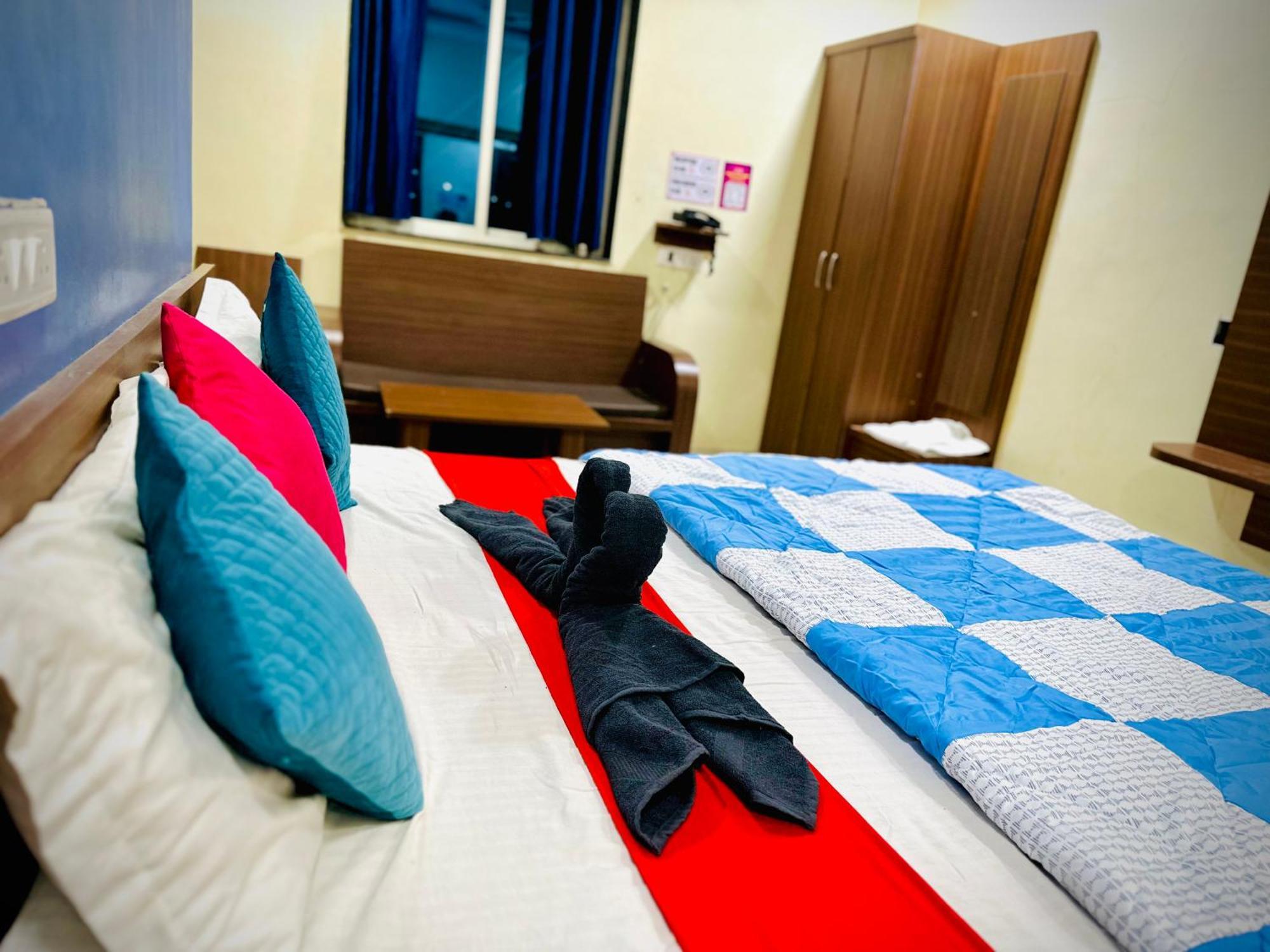 Hotel Sawai Executive Jadhavwadi Ngoại thất bức ảnh